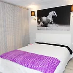 Equinaturi Holiday home *