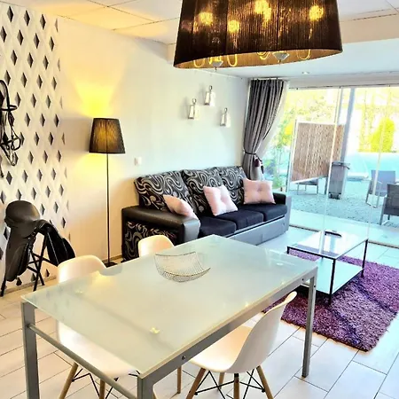 Equinaturi בית נופש *