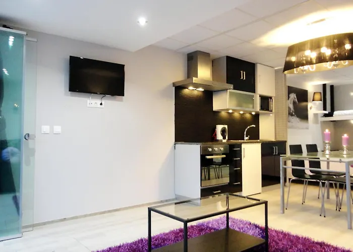 Equinaturi Lodge Santo Tirso